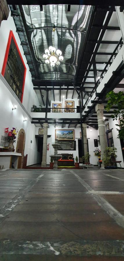 Hostal Flores Quito Eksteriør bilde