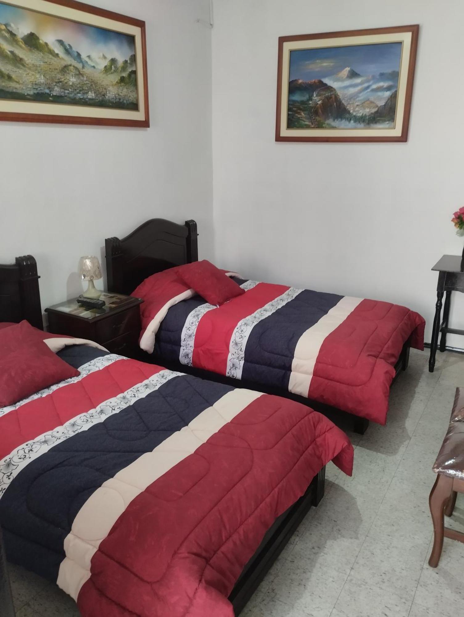 Hostal Flores Quito Eksteriør bilde