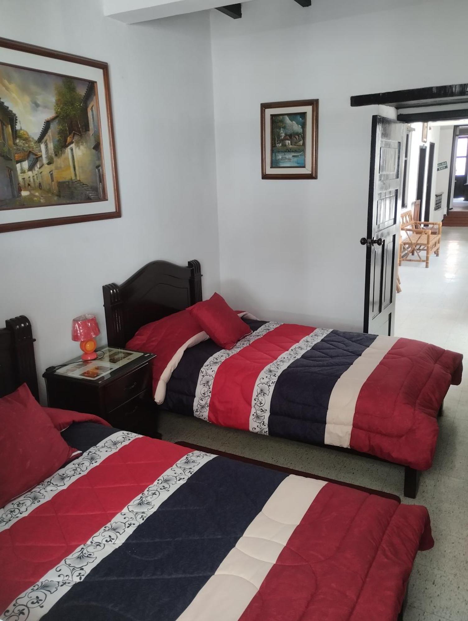 Hostal Flores Quito Eksteriør bilde