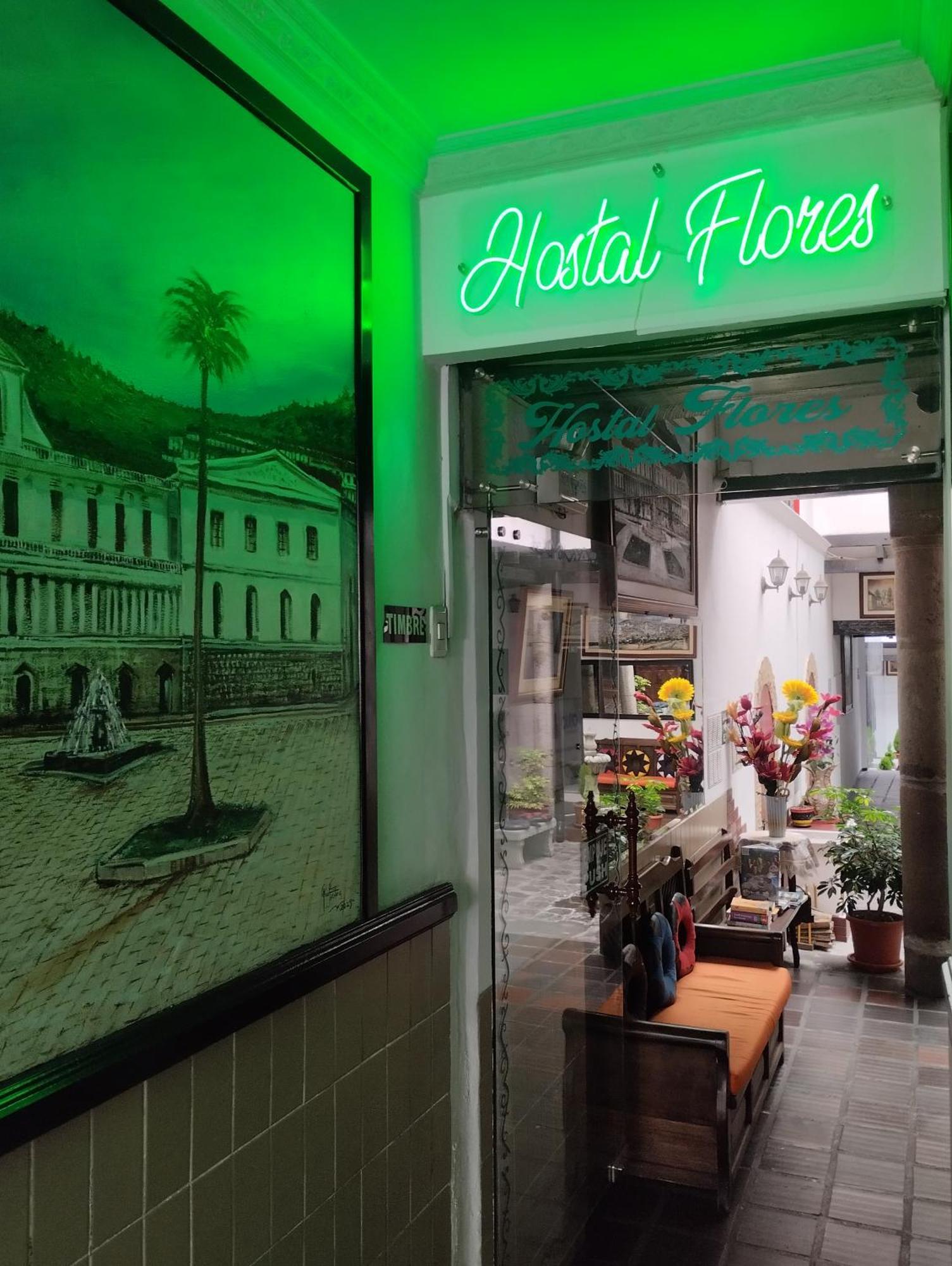 Hostal Flores Quito Eksteriør bilde